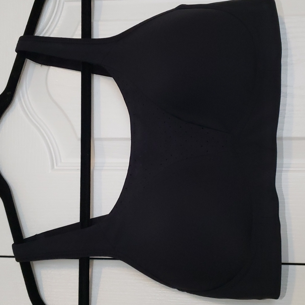 Lululemon Run Times bra